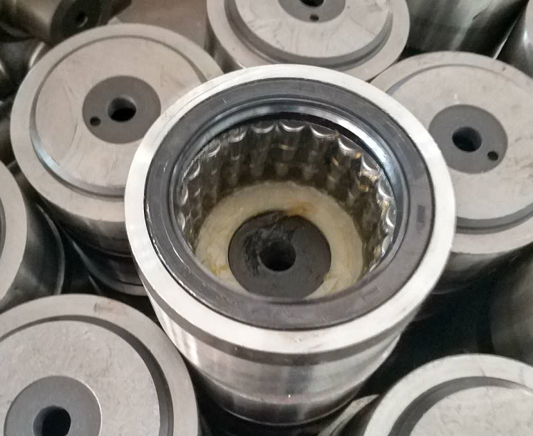 偉誠萬(wàn)向軸注油知識 偉誠萬(wàn)向軸注油知識